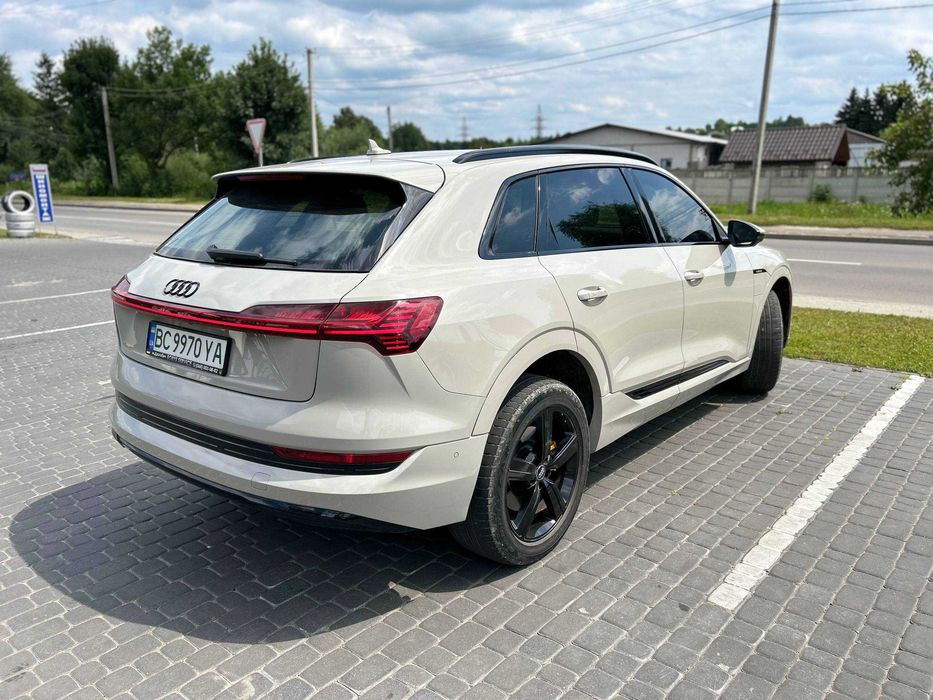 Audi E-Tron 95kWh