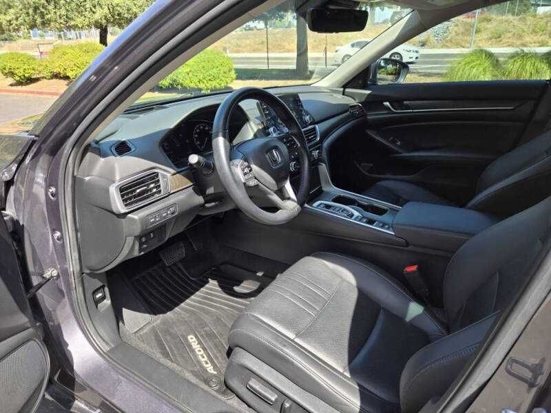 2022 Honda Accord Hybrid Touring