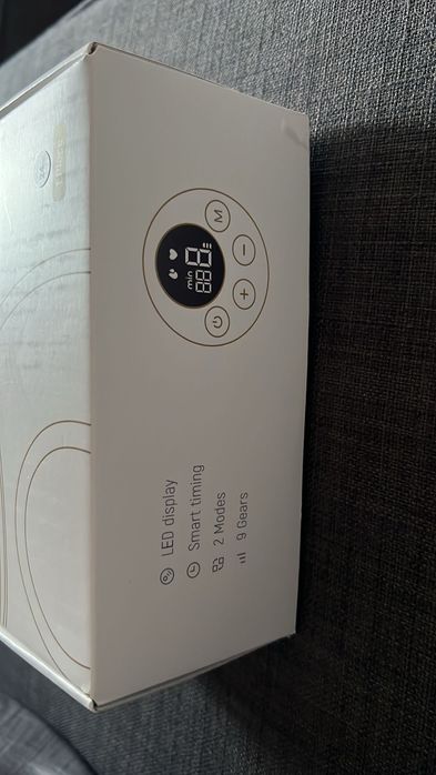 Bomba de tirar leite Novinha em folha ainda na caixa, nunca utilizada