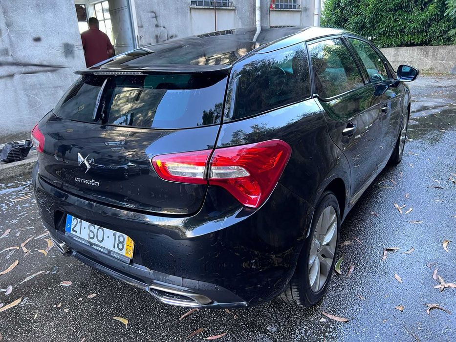 Citroen DS5 2.0 Hybrid - Avariado - 2013 - Completo