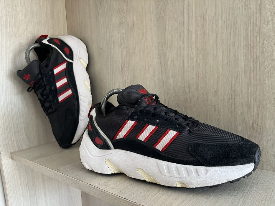 В ідеалі 41 розмір кросівки Adidas ZX22 оригінал