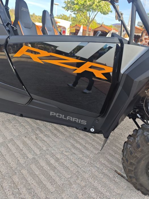 Polaris RZR 1000 xp4