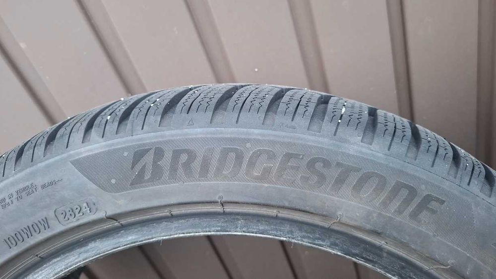Bridgestone Blizzak 6 205/50 R17 93 V XL