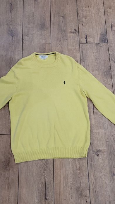 Męski sweterek oryginalny