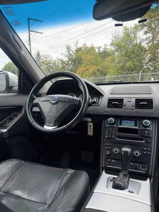 Volvo XC90 3.2      2014