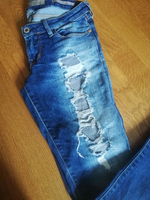 Spodnie dżinsy Guess r 27