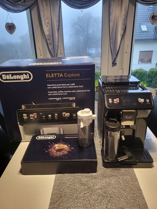 Ekspres do kawy firmy delonghi