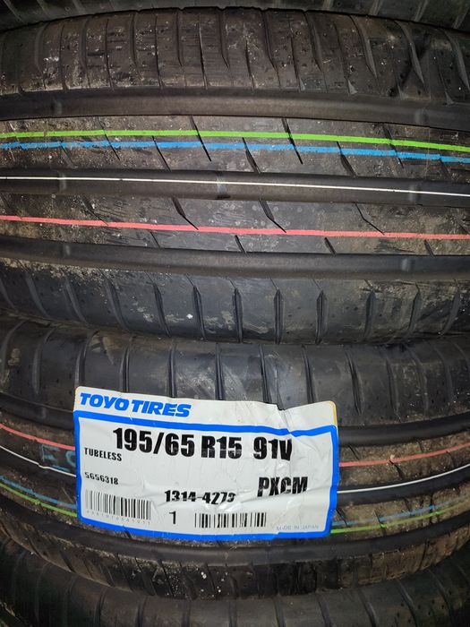 195/65R15 TOYO BROSS 4本 7分山 toyo r15 ,195 65 - Купити шини, диски та колеса для авто - Ціна на