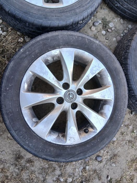 Alufelgi Opel Corsa  16 cali z oponami 2014