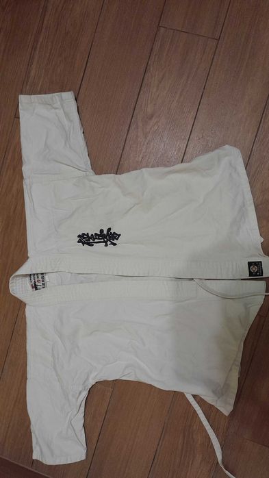 Kostium dziecięcy do karate