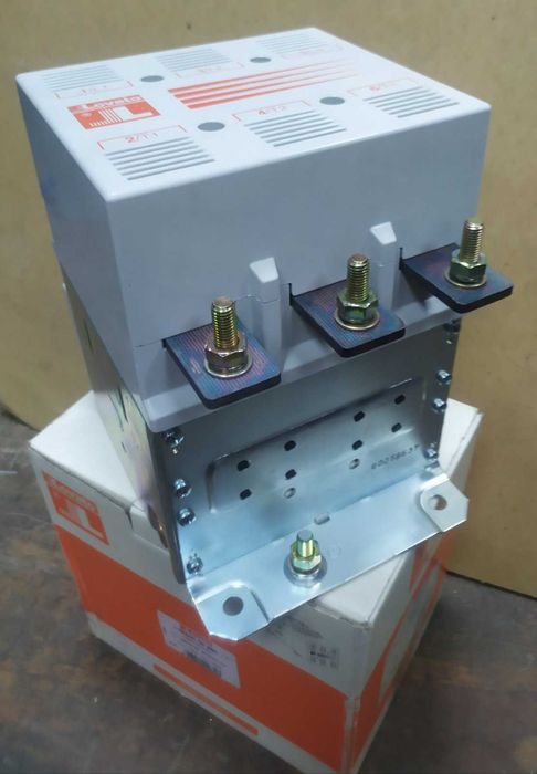 Контактор 11B500 00 220 Lovato electric