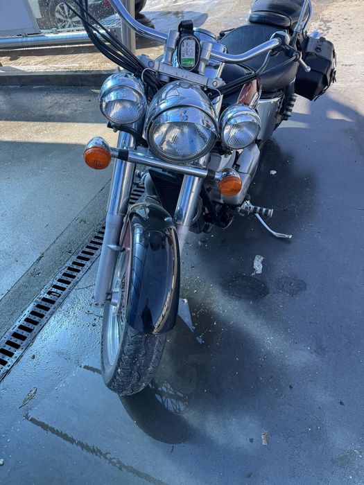 Honda shadow 750