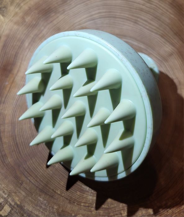 Силіконовий масажер для голови