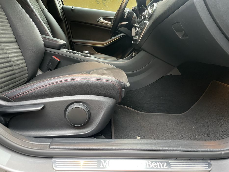 Mercedes-Benz A 220 CDI 4Matic 7G-DCT AMG Line