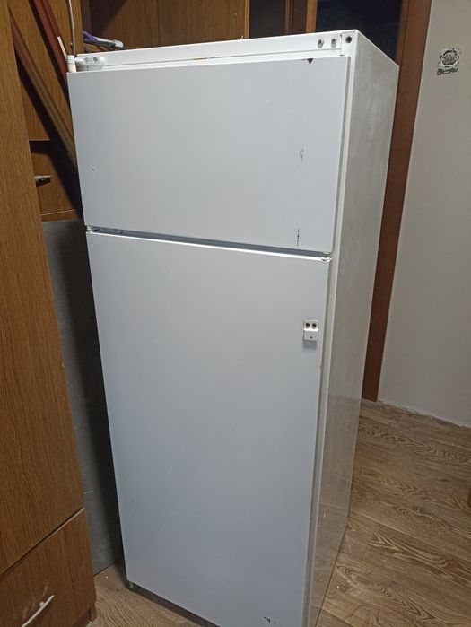 Продам холодильник Candy