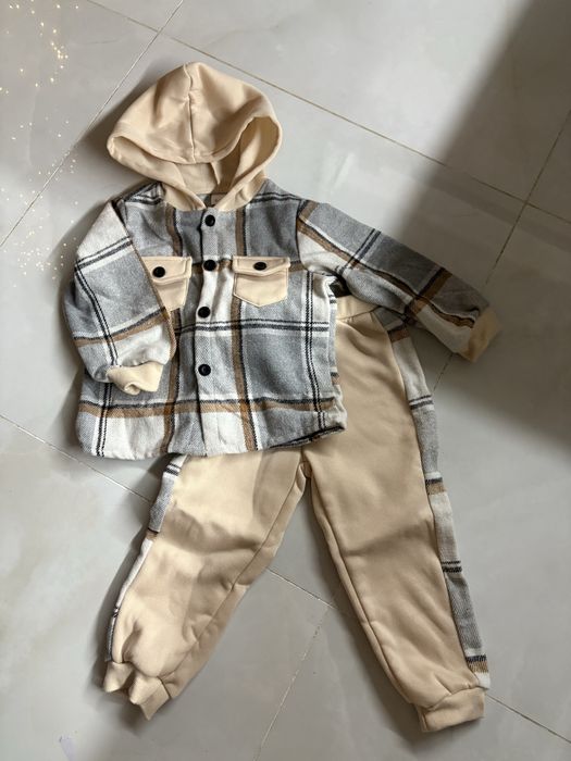 Дитячий костюм на флісі 92 розмір