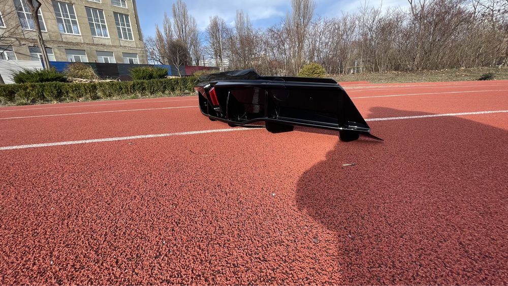 Диффузор бампера Tesla Model Y зі стопом у стилі Formula 1 спойлер сплиттер зеркала сплiтер