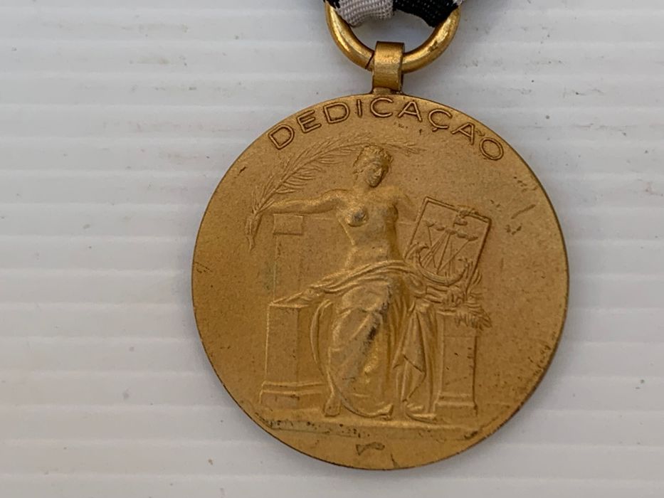 Conjunto de 4 medalhas , câmara municipal de Lisboa