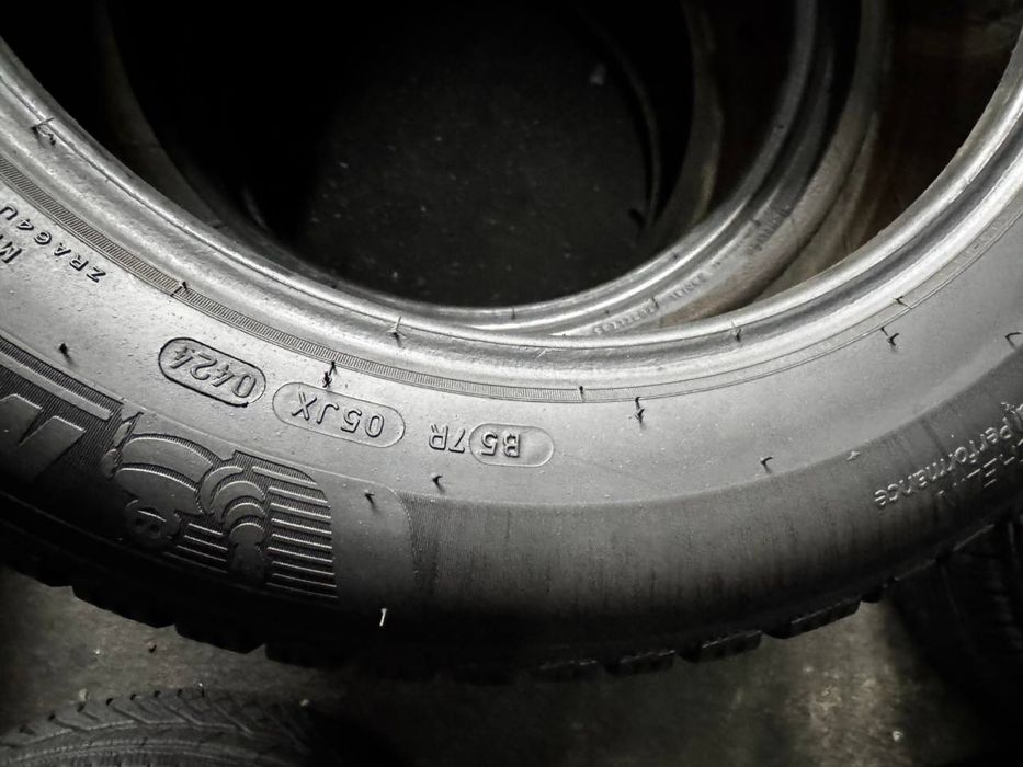 205/60R16 Michelin 2024p
