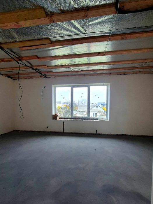 Продам дуплекс на Таращанському