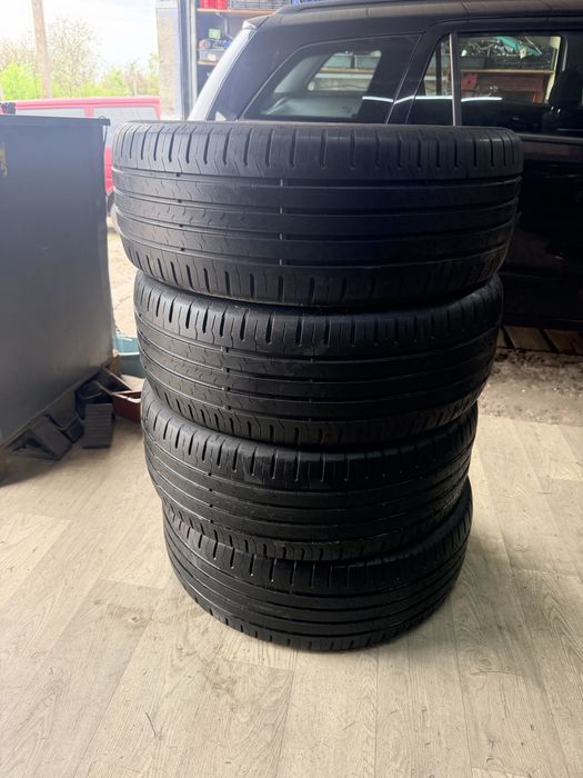 Резина Continental 215/55R17 літо