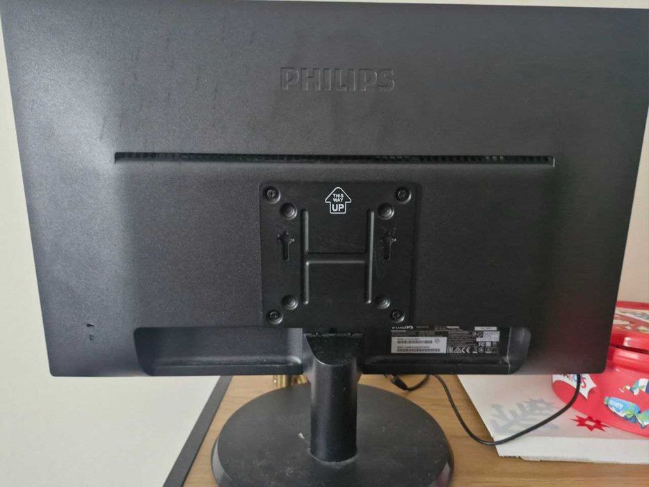 Продам Монітор Philips 223V5L / 21.5" (1920x1080) б/у