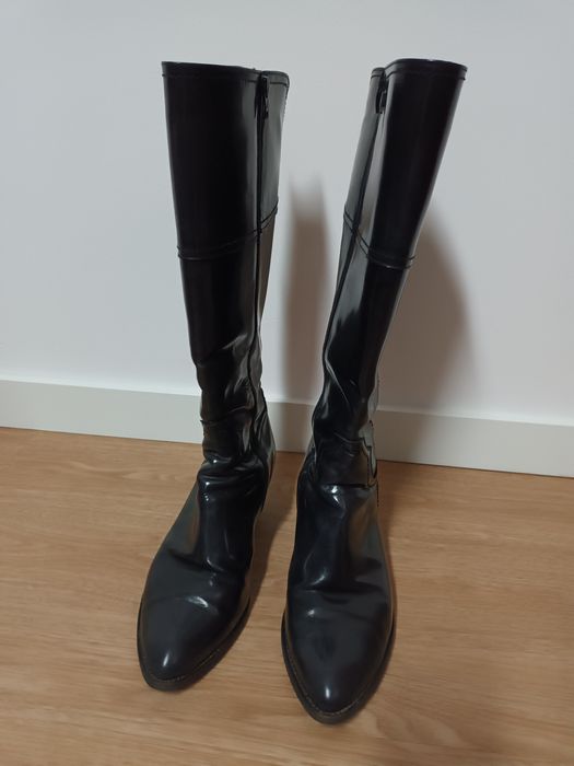 Botas em Vinil - No 39