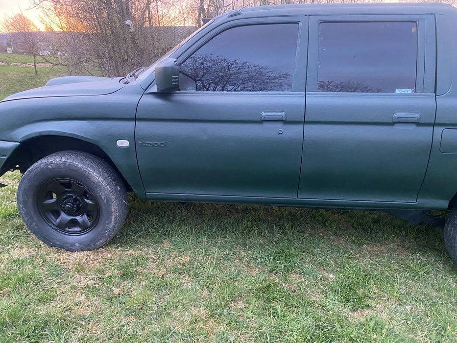 Продам пікап,позашляховик, Mitsubishi L200