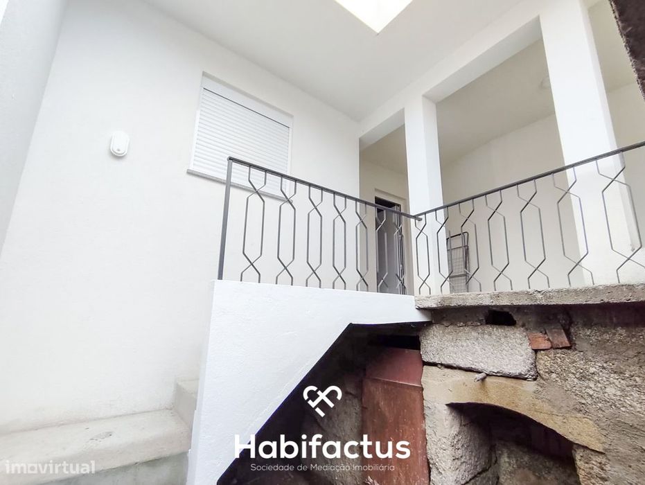 Moradia T2 reconstruída em Viseu
