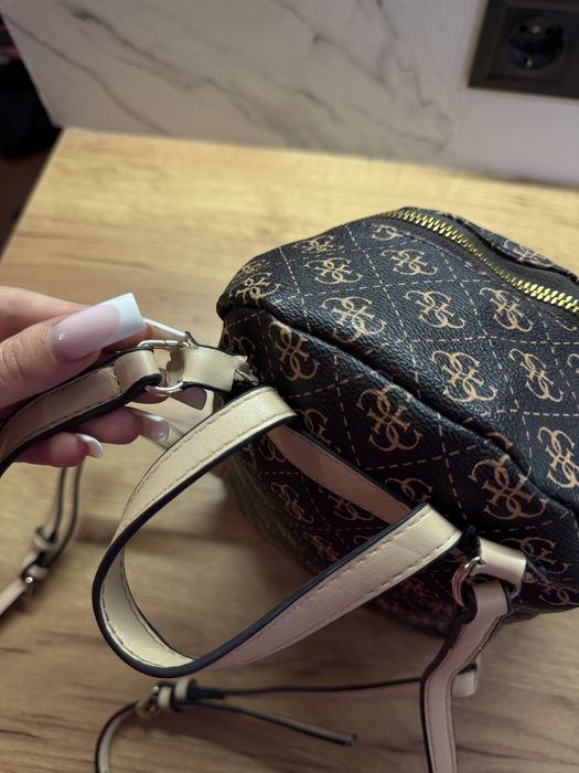 Рюкзак Guess Оригинал