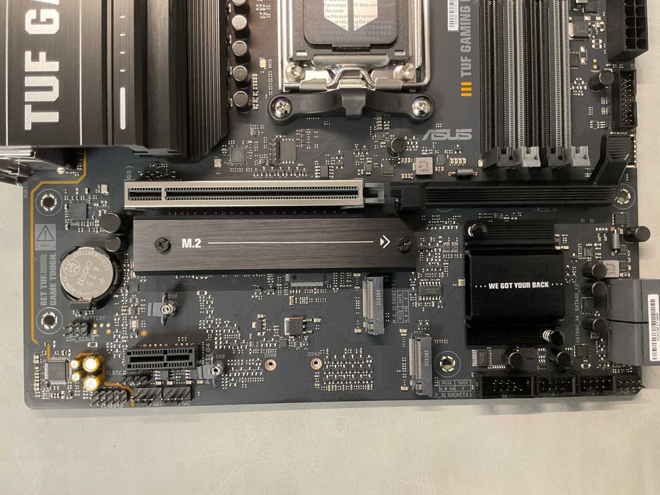 Материнська плата Asus TUF GAMING B850-E WIFI AMD AM5 DDR5, нова!