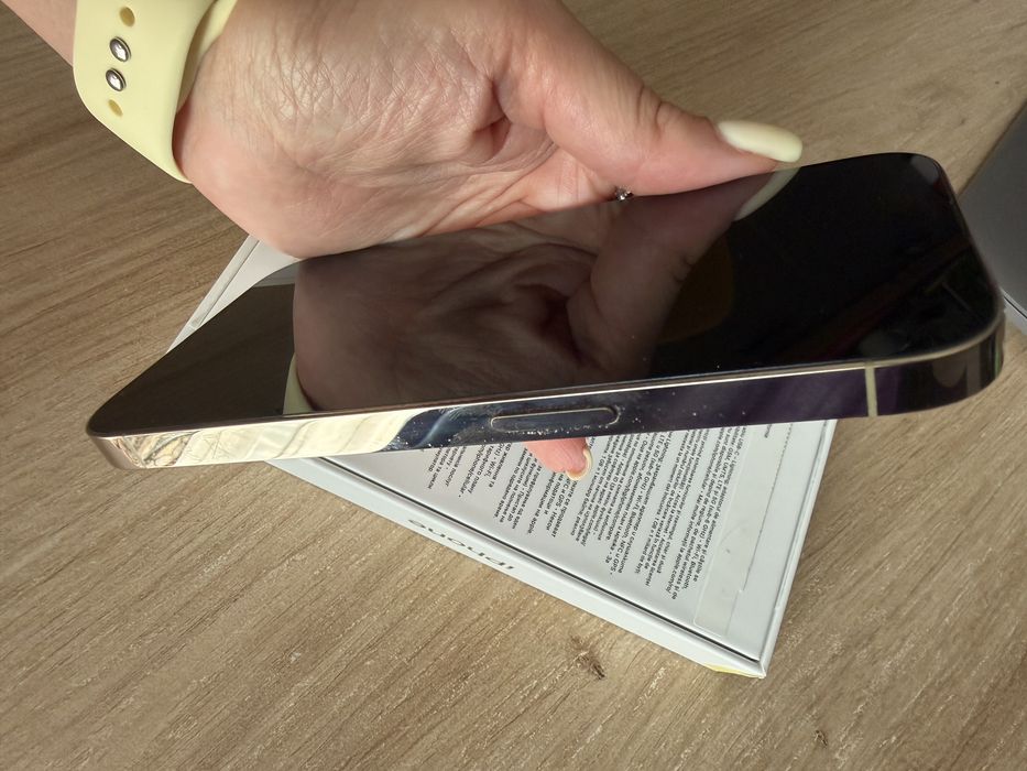 Iphone 14 pro 256 gb gold