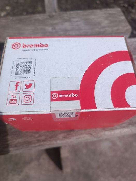 Продам тормозні колодки Рено Трафік