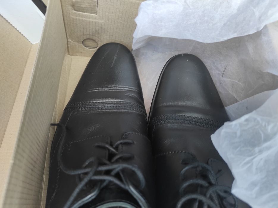 Buty skórzane wizytowe męskie do garnituru 42 43