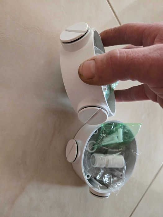 Adapter podstawa do kamery Hikvision