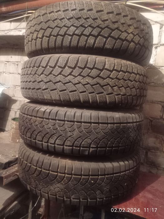 Комплект резины с дисками.