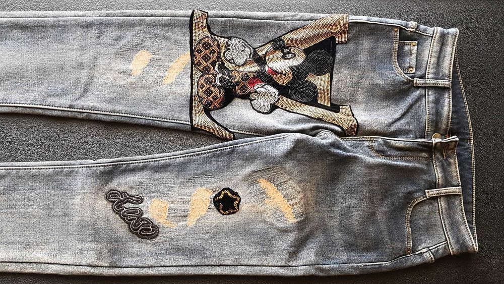 Spodnie jeans LV stretch, slim naszywki, przetarcia, roz.XL