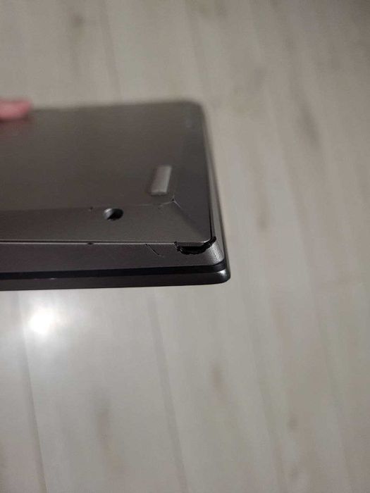 Lenovo L13/i5-4.4 GHz/DDR4-16 Gb/SSD M2 NVMe 256 Gb/Intel Iris XE 4GB