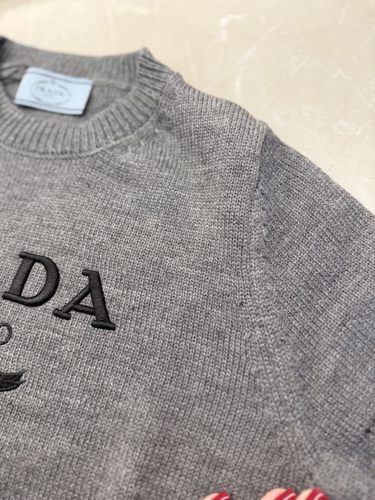Светер prada, кофта prada, прада свитер, кофта прада