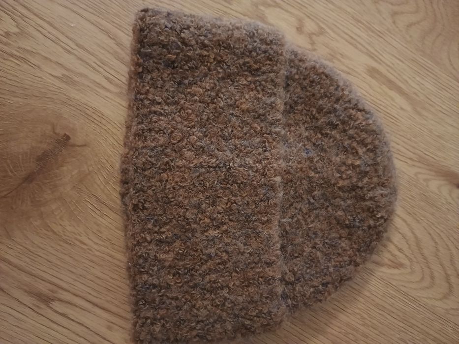 Nowa czapka Reserved