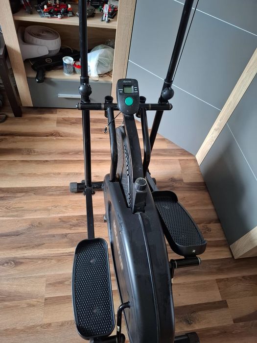 Orbitrek firmy Master