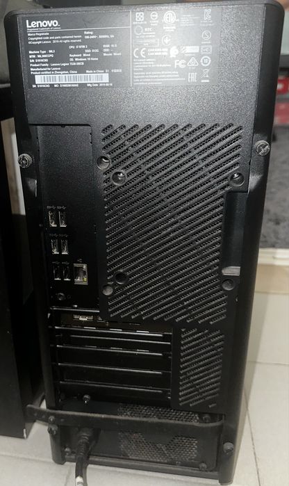 Torre gaming lenovo legion