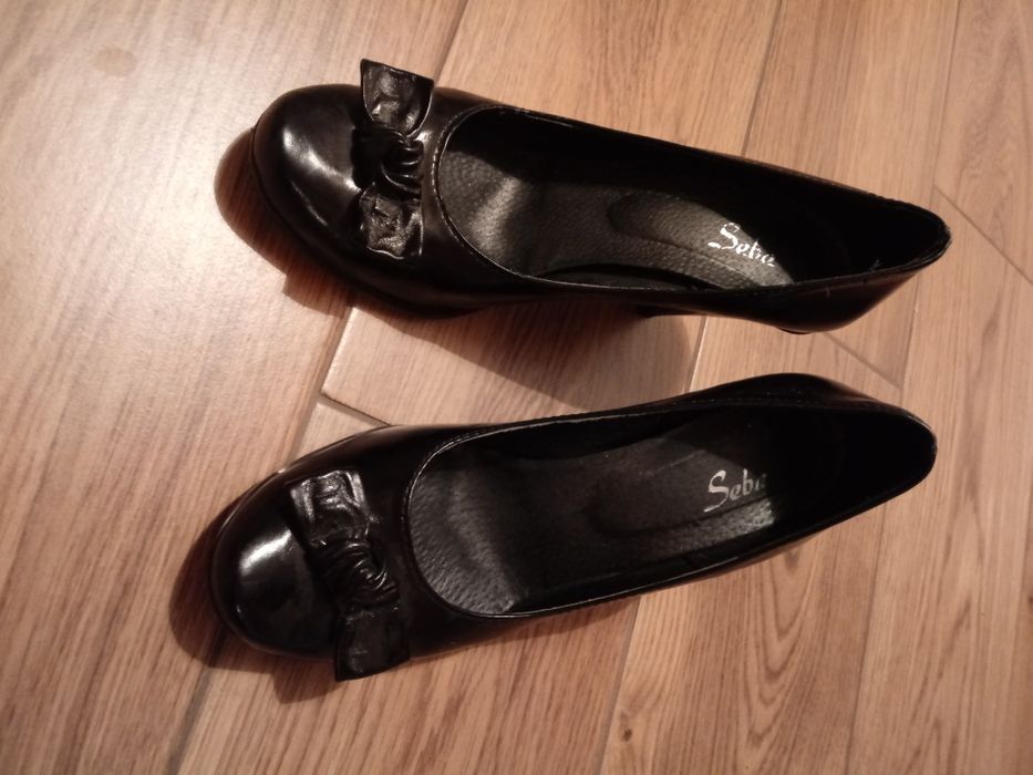 Buty damskie rozm 39 eleganckie