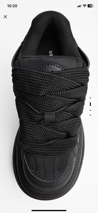 Кросівки нові bershka