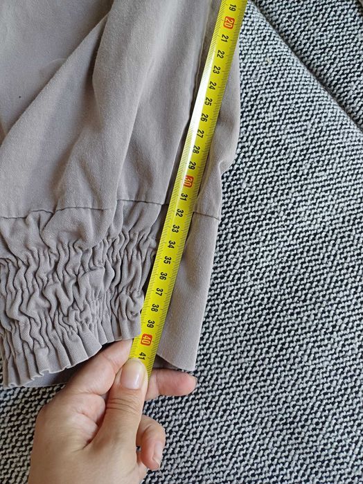 Vila Beżowe Spodnie Rybaczki 36 S