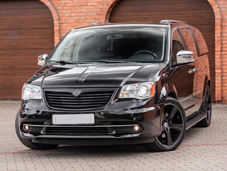 Lancia Voyager Voyager 3.6 Europa full opcja zadbany jedy taki Szwajcaria