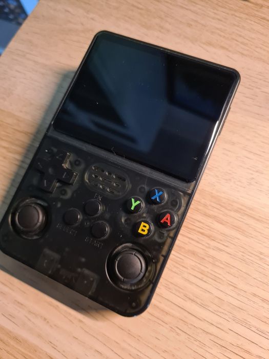 Consola retro R36S