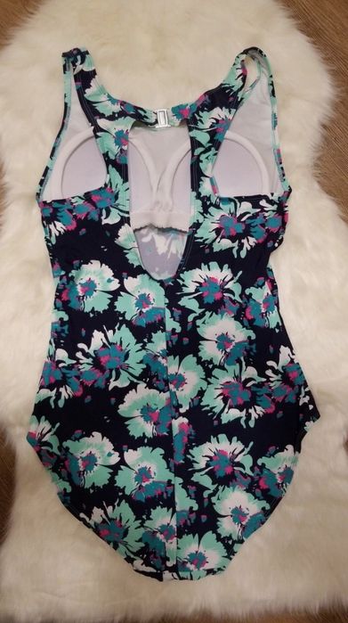 Strój kąpielowy r 44