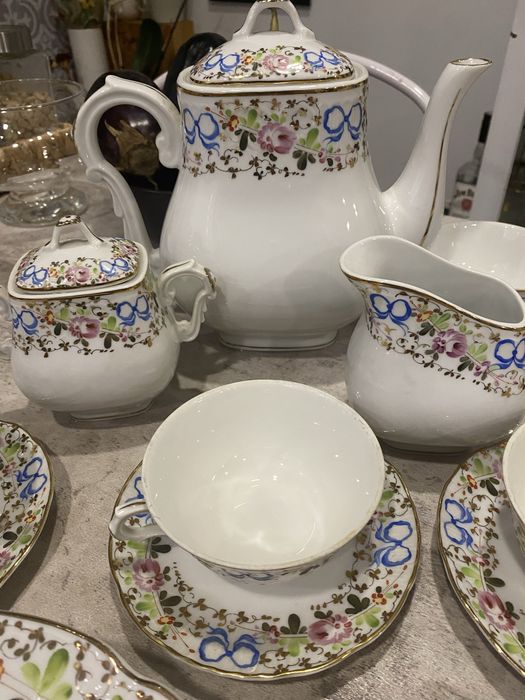 Serviço de chá Vista Alegre “lacinhos” antigo