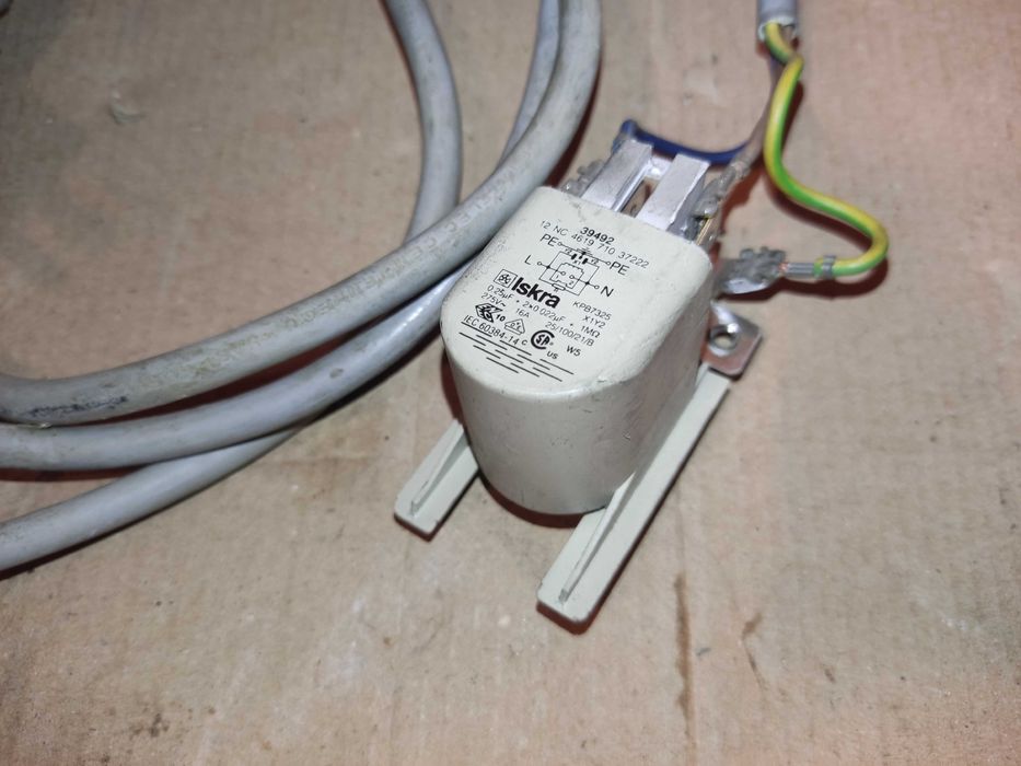 Сетевой фильтр стиральной машинки Whirlpool AWO/D 41105